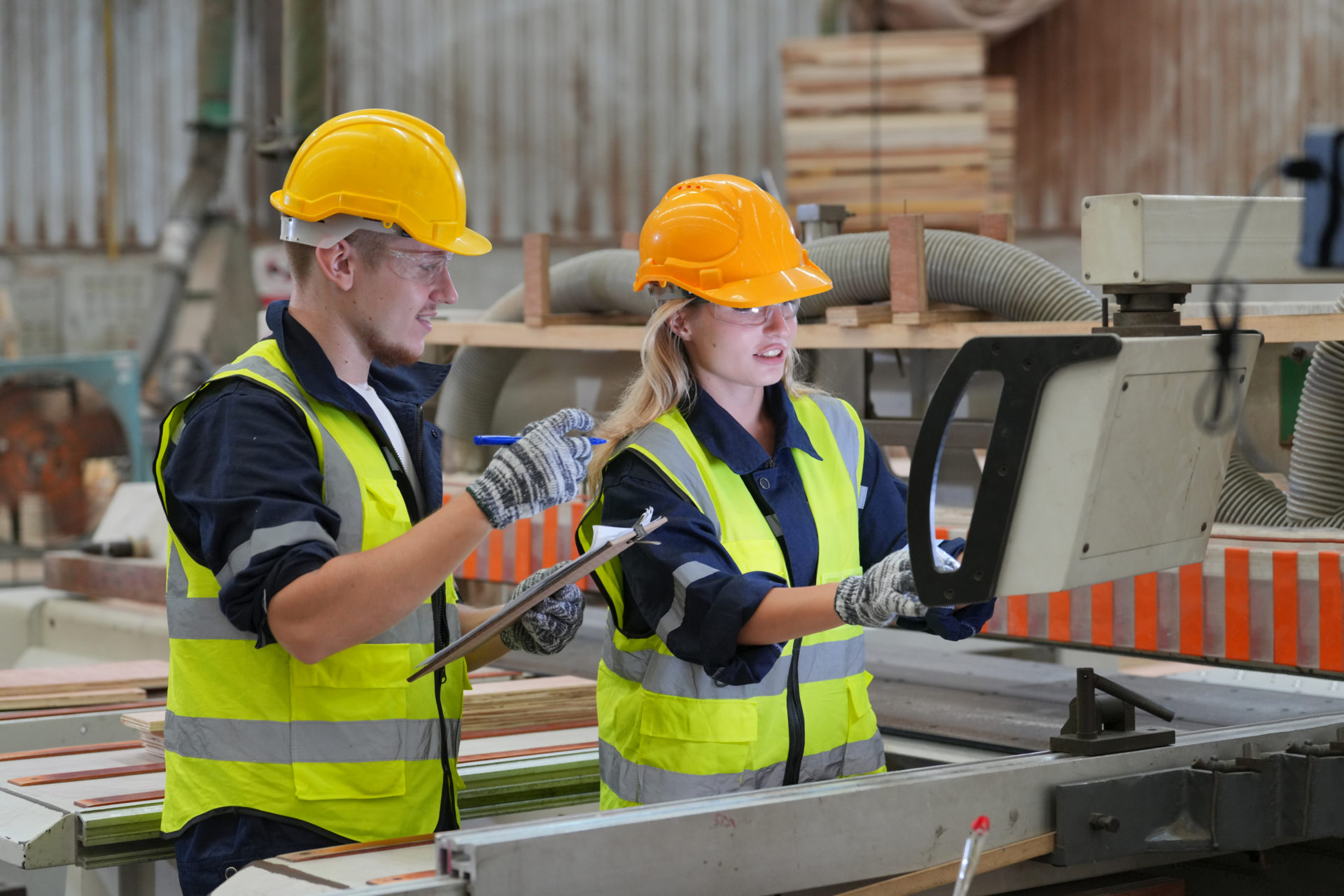 American polyurea manufacturer factory worker